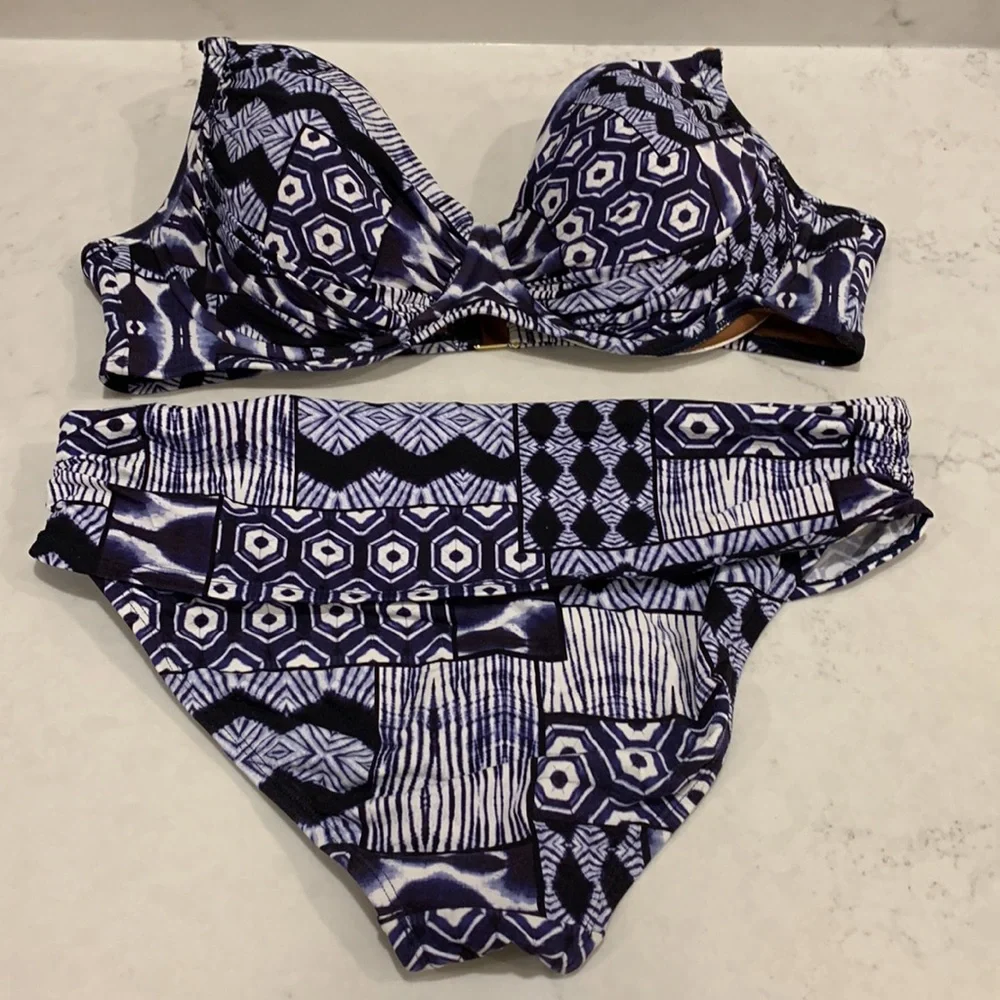 Blue Patterned Bikini Set-underwire - Picture 8 of 14